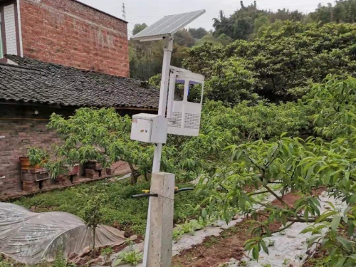 太阳能风吸式杀虫灯重要指标